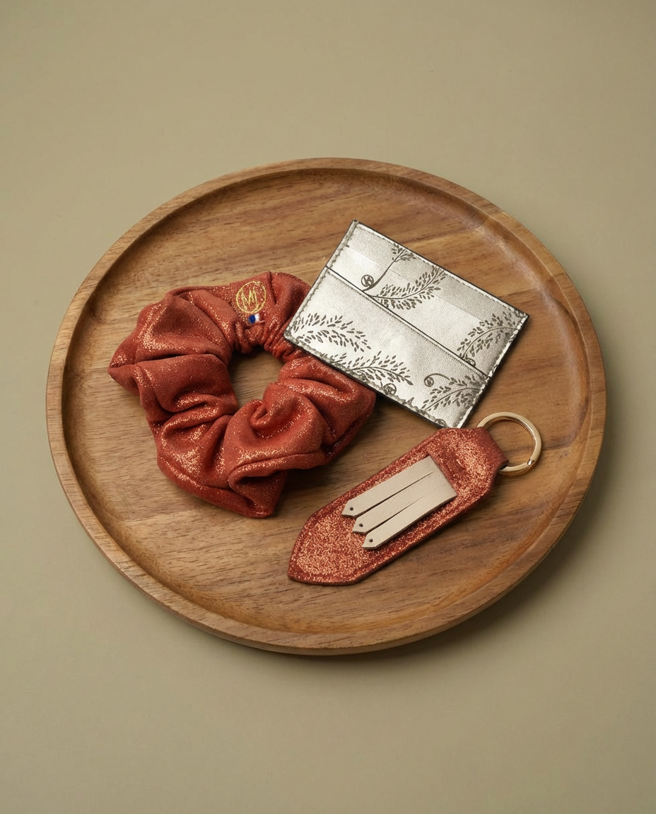 Coffret scrunchie en cuir et porte-clés/ porte-cartes assorti