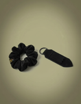 Charger l'image dans la visionneuse de la galerie, Coffret scrunchie en cuir et porte-clés/ porte-cartes assorti
