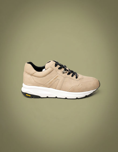 Sneaker velours malto